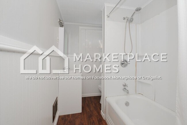 Building Photo - 97 Royal St