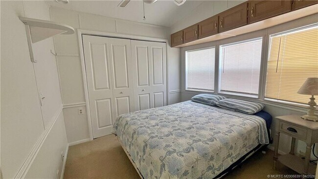 Building Photo - 10701 S Ocean Dr