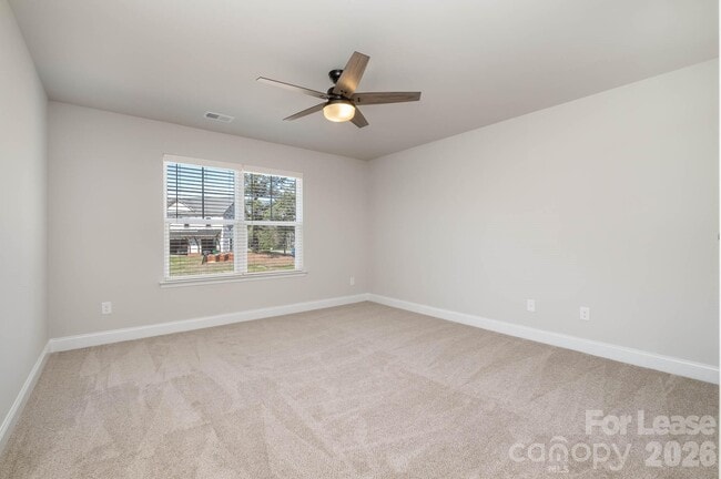 Building Photo - 2507 Lynbridge Dr