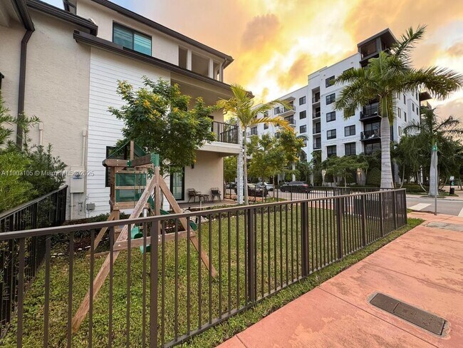 Building Photo - 8364 NW 43rd St