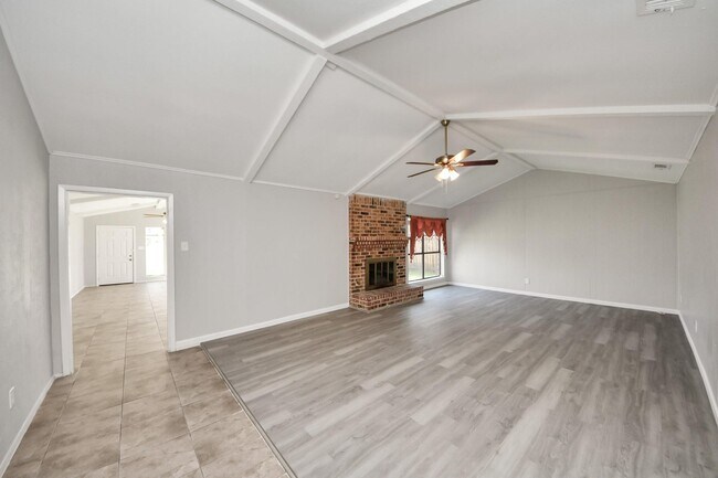 Building Photo - 7303 Foxwick Ln