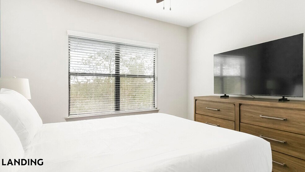 Building Photo - 18021 Kingsland Blvd