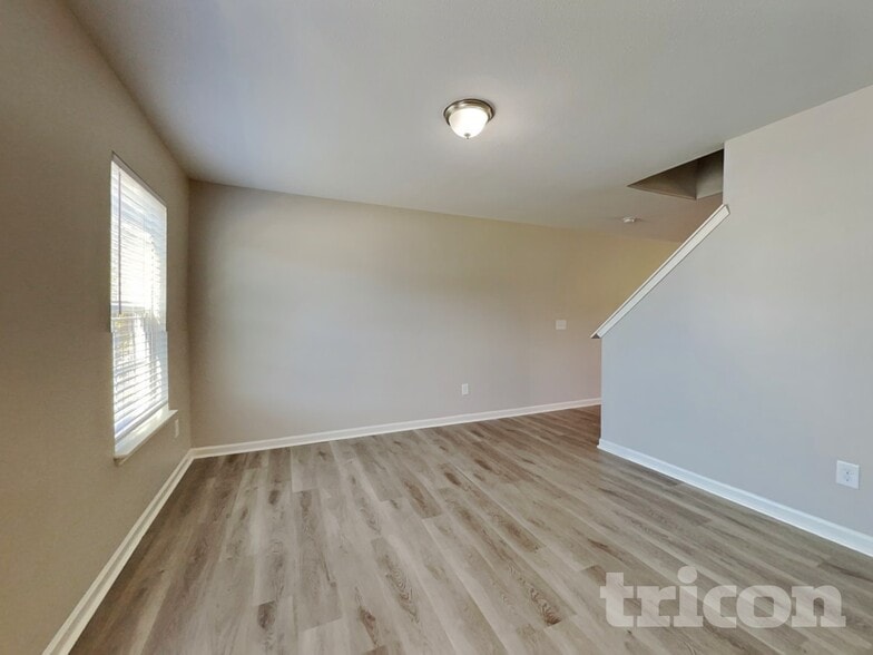 Building Photo - 4818 Kitledge Dr