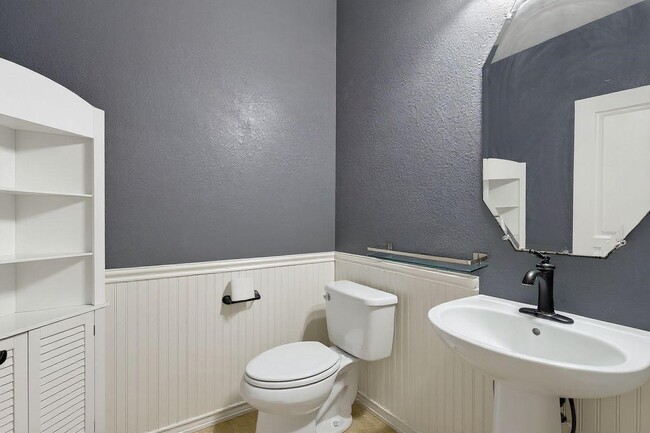 Building Photo - 4515 Brant Crossing Dr