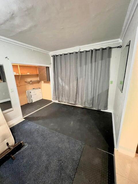 Building Photo - 340 W Blue Heron Blvd