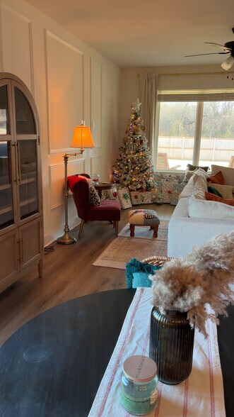 Building Photo - 1912 Eliel Ln