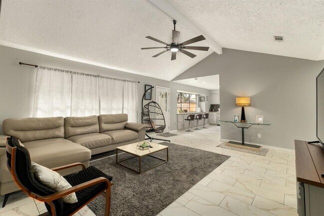Building Photo - 14110 Eventide Dr