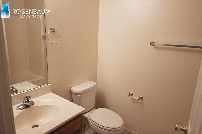 Building Photo - 13211 S Kin Cir