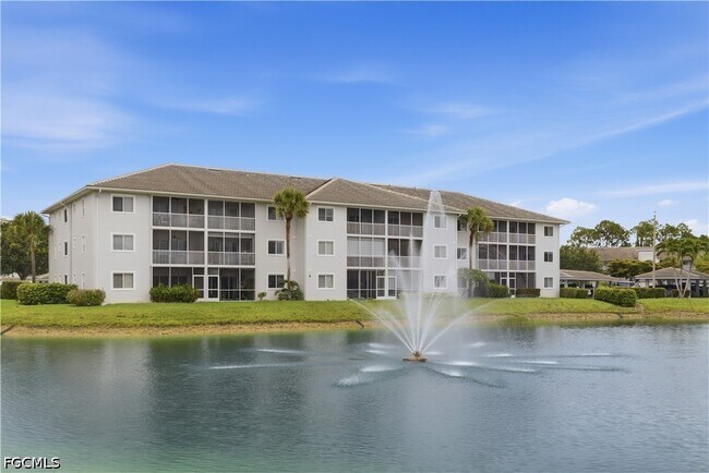 Building Photo - 7822 Great Heron Way