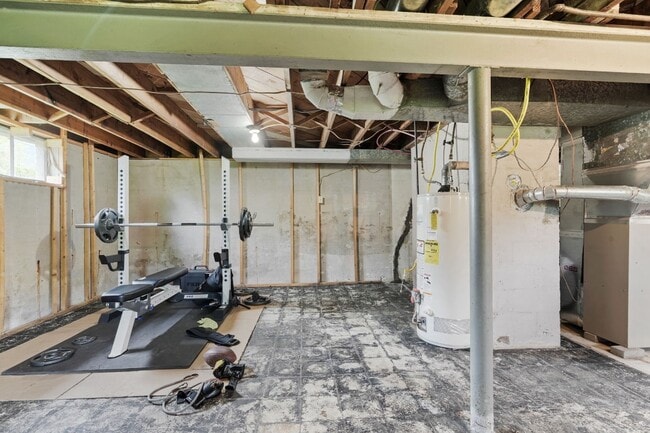 Building Photo - 212 Jensen Rd