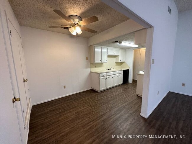 Building Photo - 6616 Hope Ave