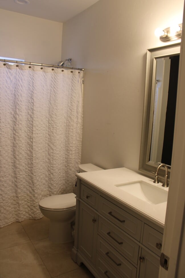 Building Photo - 1761 Aguila Ct