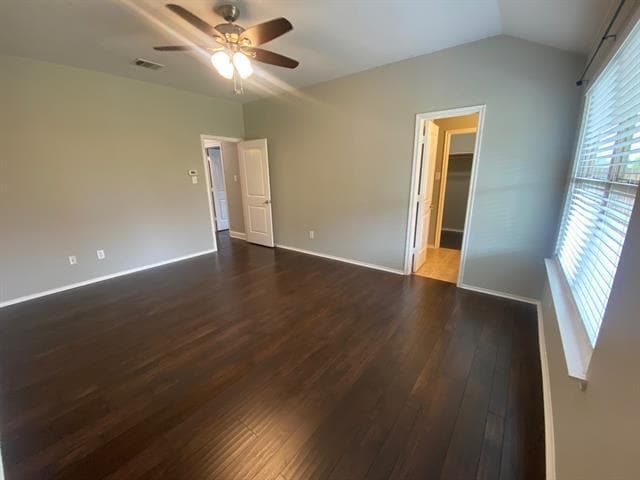 Building Photo - 135 Prairie View Dr