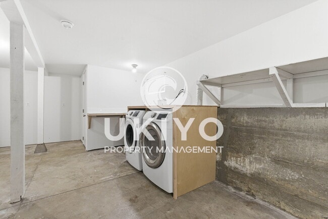 Building Photo - 1801 Marin Ave