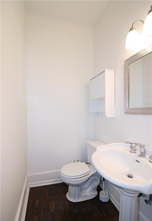 Building Photo - 1 S Prado NE