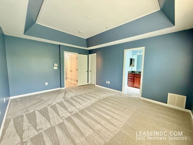 Building Photo - 424 Ava Way NE