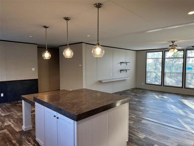 Building Photo - 199 Harmony Wood Ln