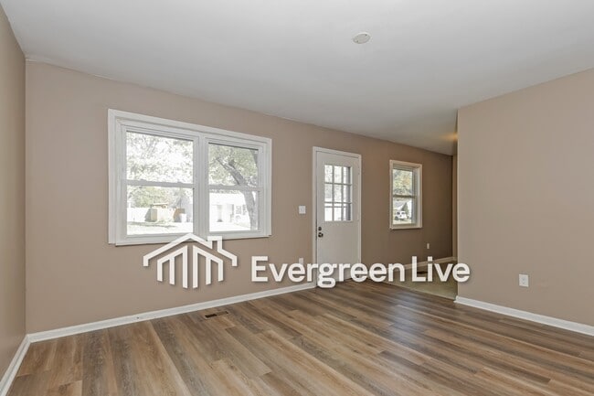 Building Photo - 4342 Arrowrock Ave