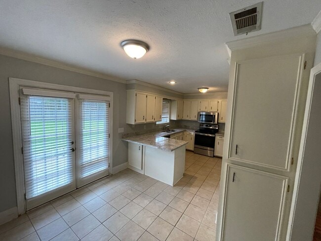 Building Photo - 3/2 House for Rent in Brandon 39047