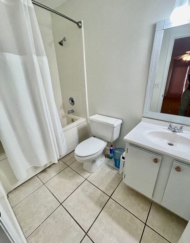 Building Photo - 4739 Westwind Ct