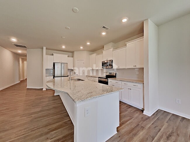 Building Photo - 2410 Abundance Ln