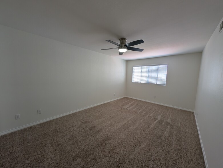 Master Bedroom - 813 Radiant Star St