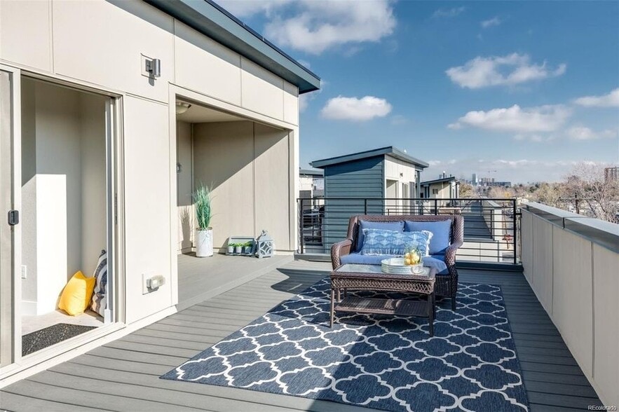 Building Photo - 1702 Fenton St