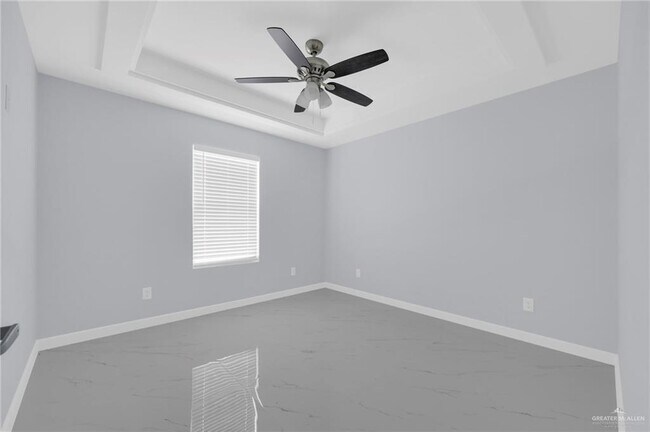 Building Photo - 1608 El Camino Dr
