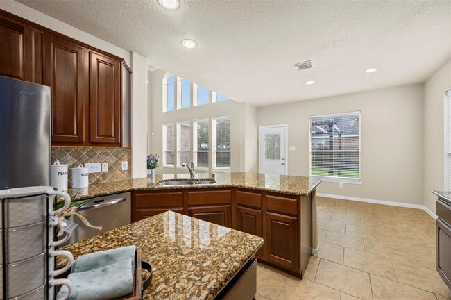 Building Photo - 10907 Lombardia Ct