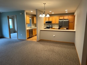 Building Photo - 416 New Age Cir