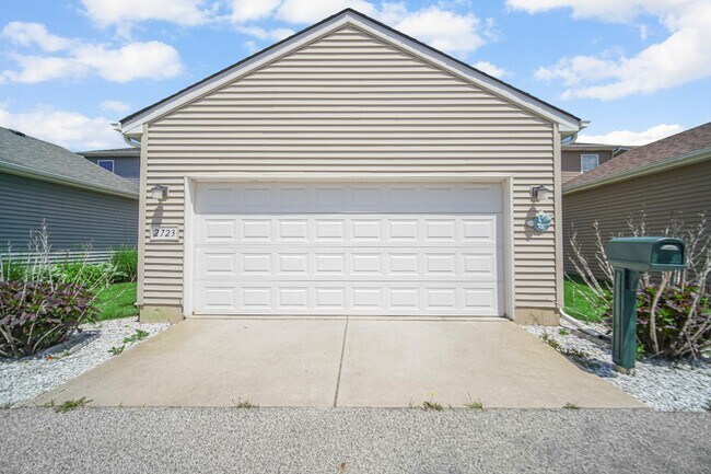 Building Photo - 2723 W 127th Pl