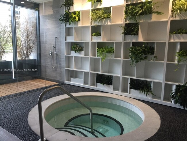 Building Photo - 45 SW 9th St