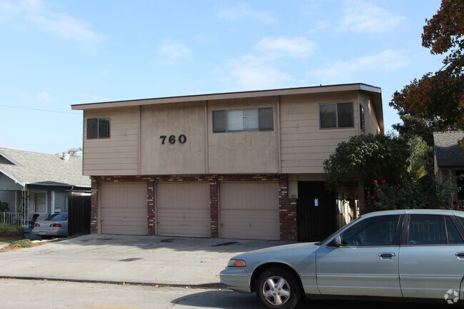 Building Photo - 760 Termino Ave