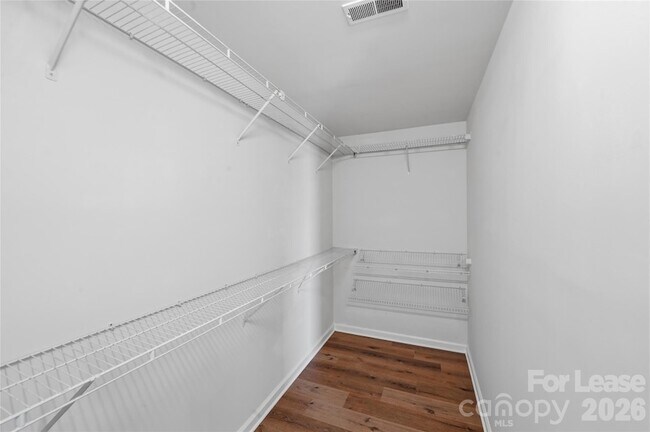 Building Photo - 4957 Sunburst Ln