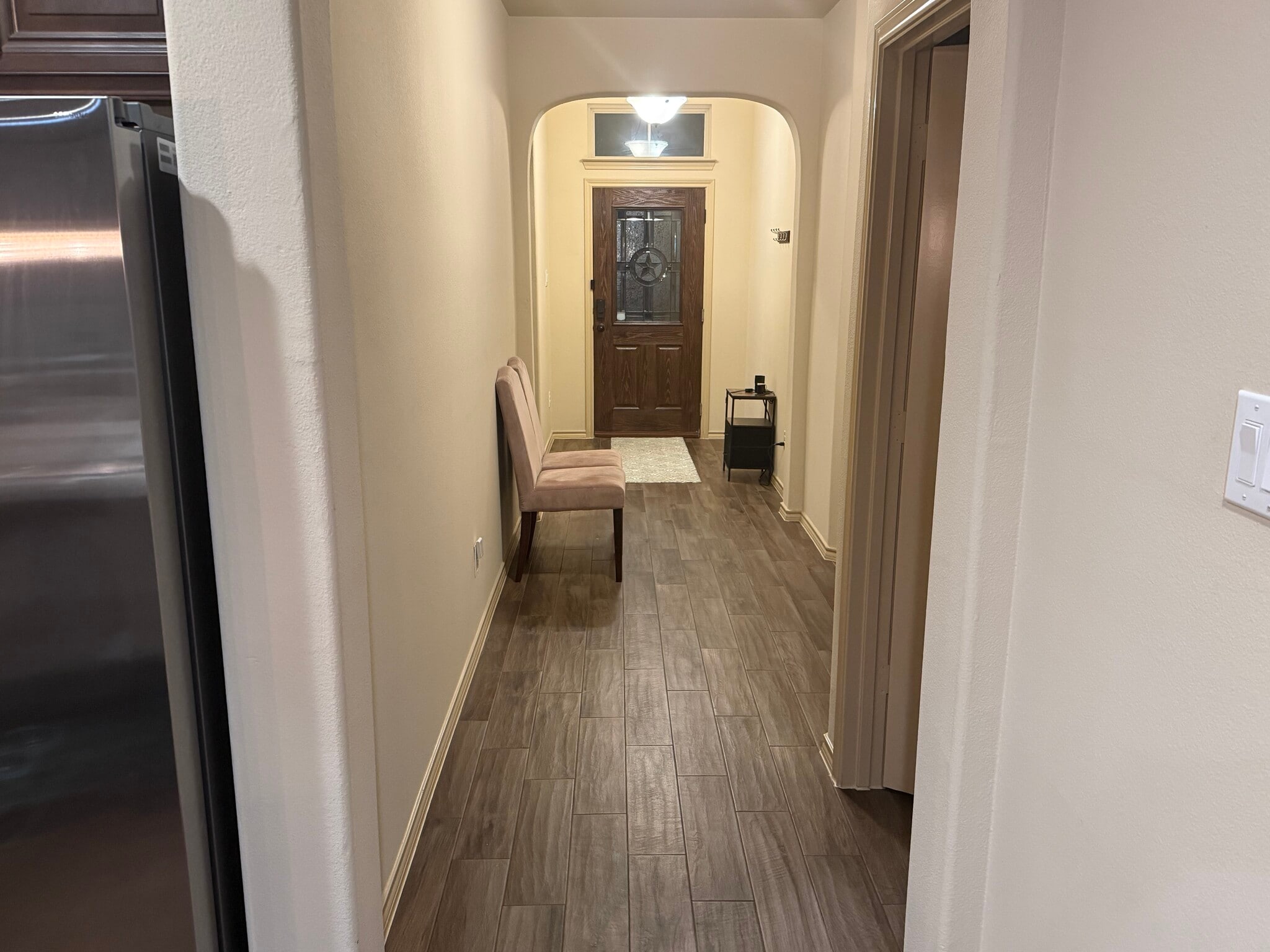 Building Photo - 1829 Lark Ln