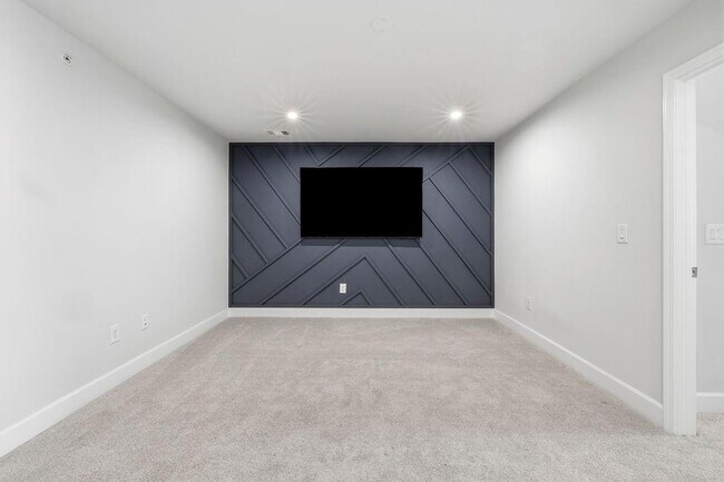 Building Photo - 440 Millsap Wy