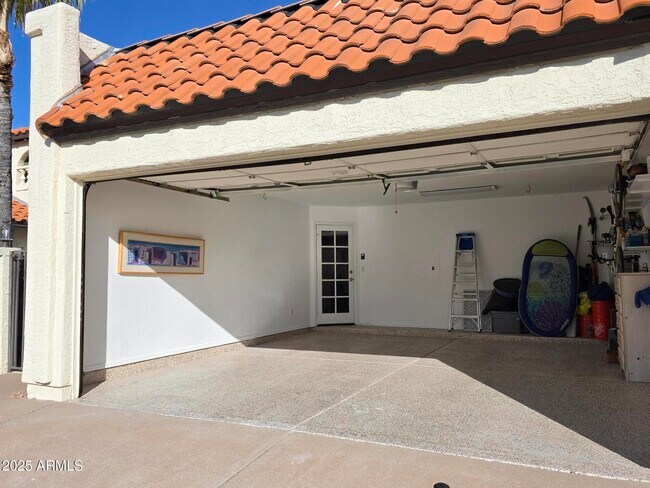 Building Photo - 11011 N 92nd St