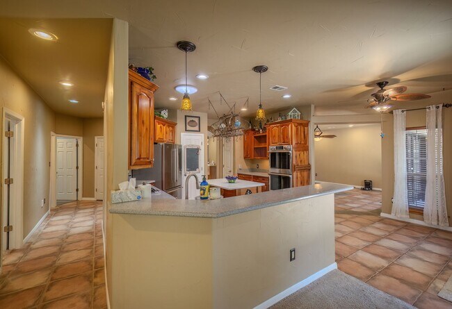 Building Photo - 111 Coker Ln