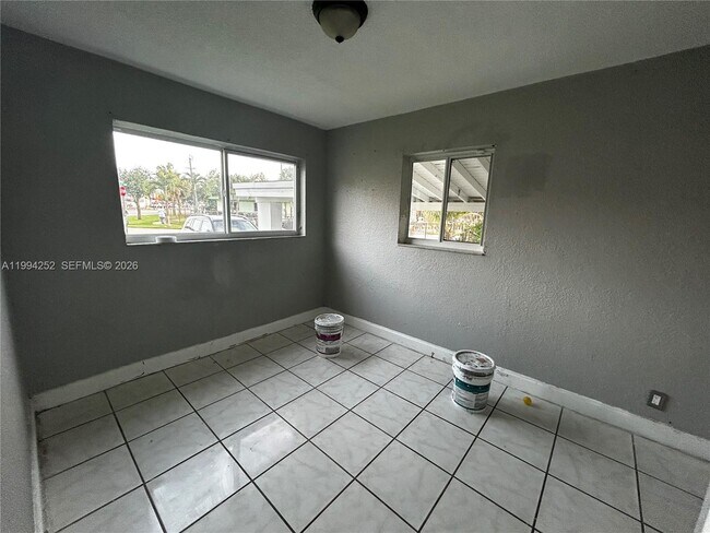 Building Photo - 3411 NW 1st St