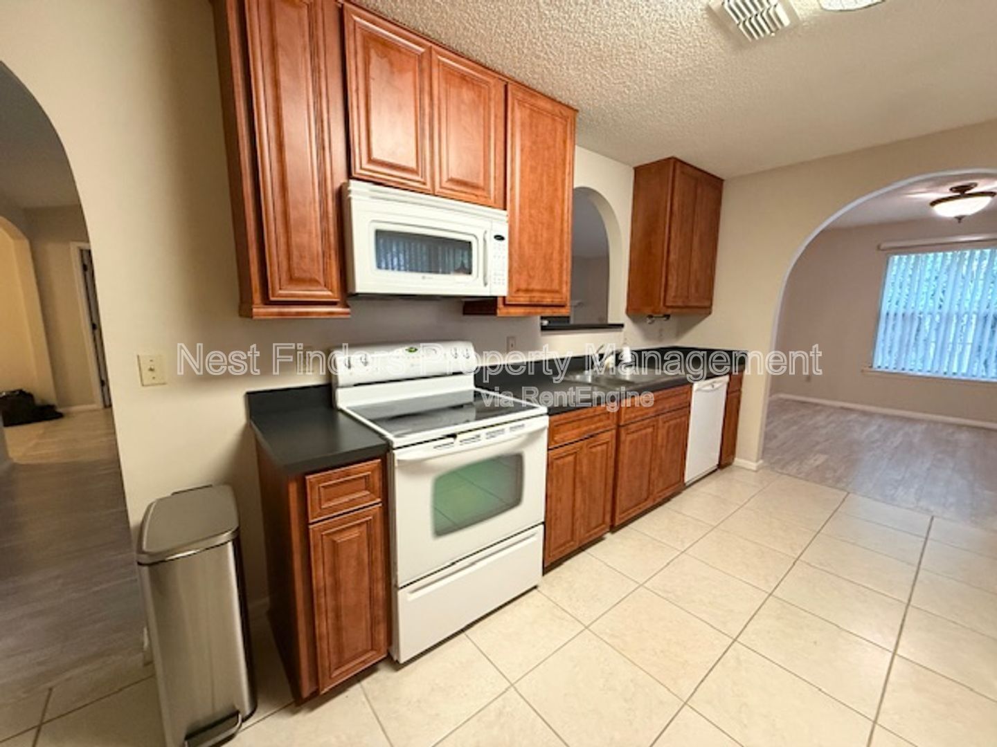 Building Photo - 11644 Lazy Willow Ln