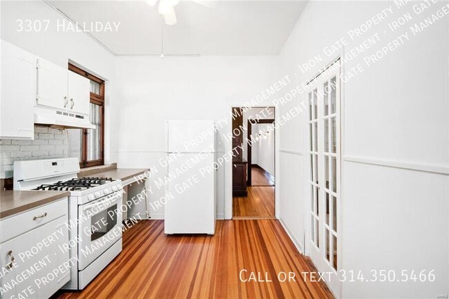 Building Photo - 2 bedroom stunning 1700+ square foot unit ...