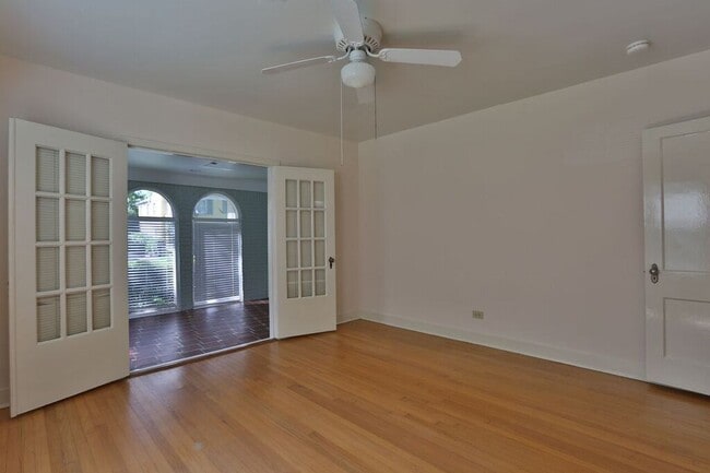 Building Photo - 3124 Jarrard St