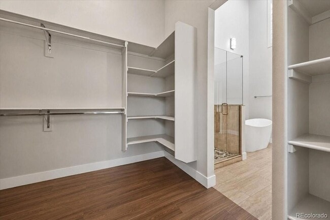 Building Photo - 1407 Rogers Ct