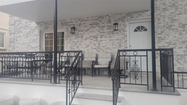 Building Photo - 14218 Hook Creek Blvd