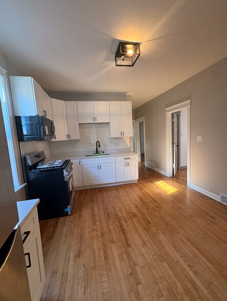 Kitchen - 2215 Elmwood Ave