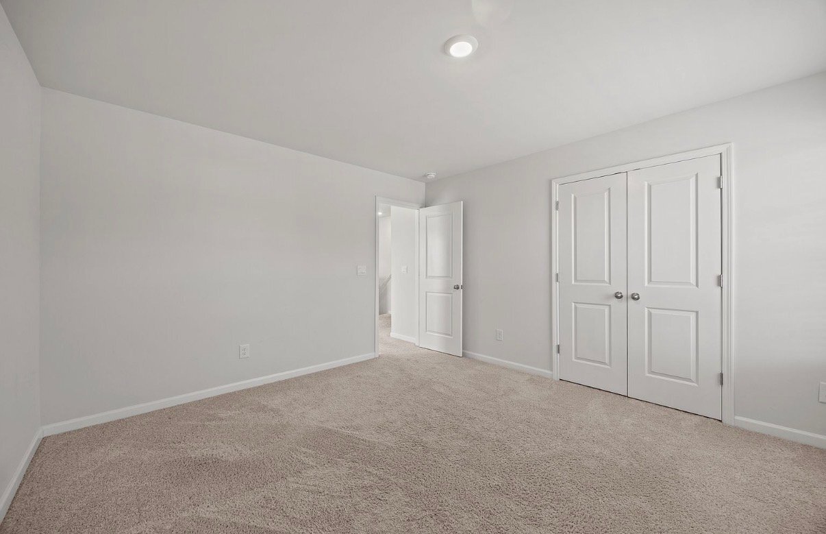 Building Photo - 1917 Rolling Meadows Dr