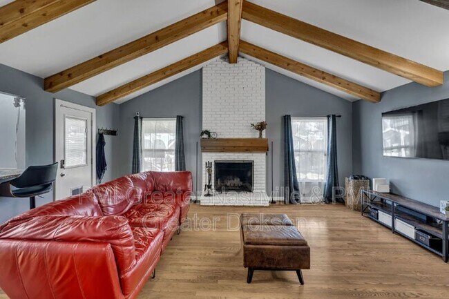 Building Photo - 1217 Shawnee Rd