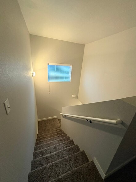 Building Photo - 601 Copperfield Dr