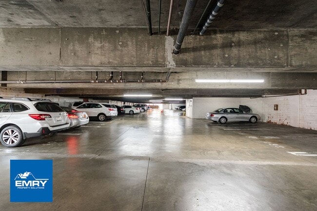 Building Photo - Condo for Rent in Culver City 2 Bed 2 Bath Amazing Price