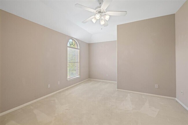 Building Photo - 10425 Canyon Vista Way